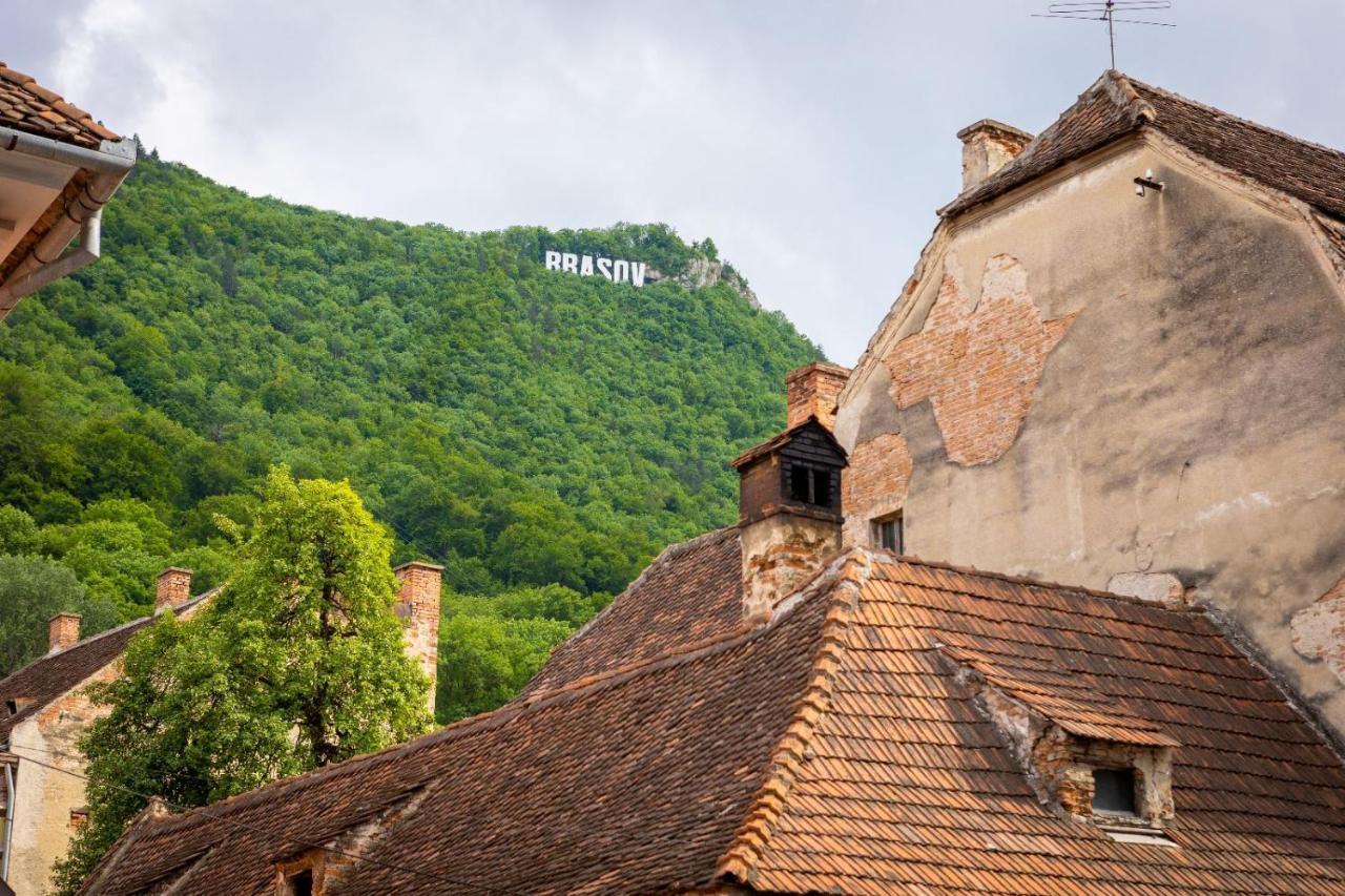 Piata'S Hidden Apartment Брашов Экстерьер фото